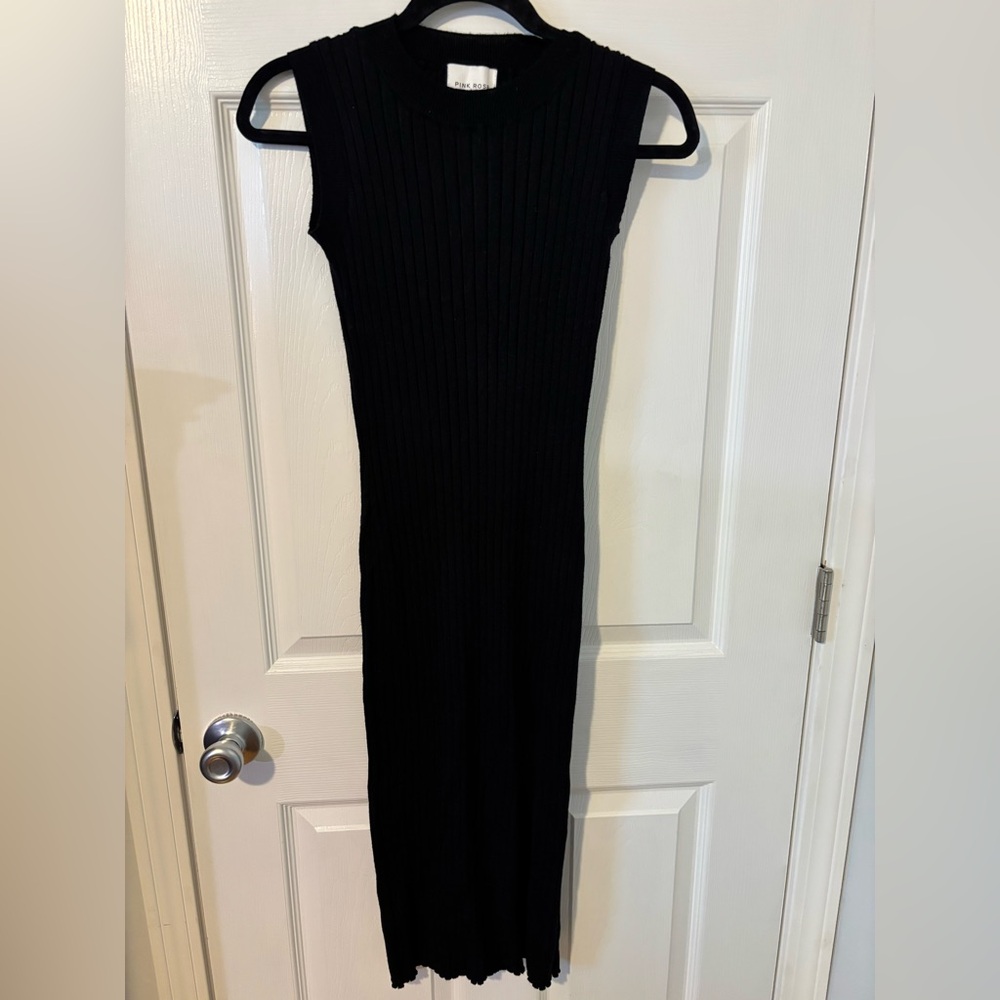 Pink Rose Black Ribbed Sheath Midi Dress